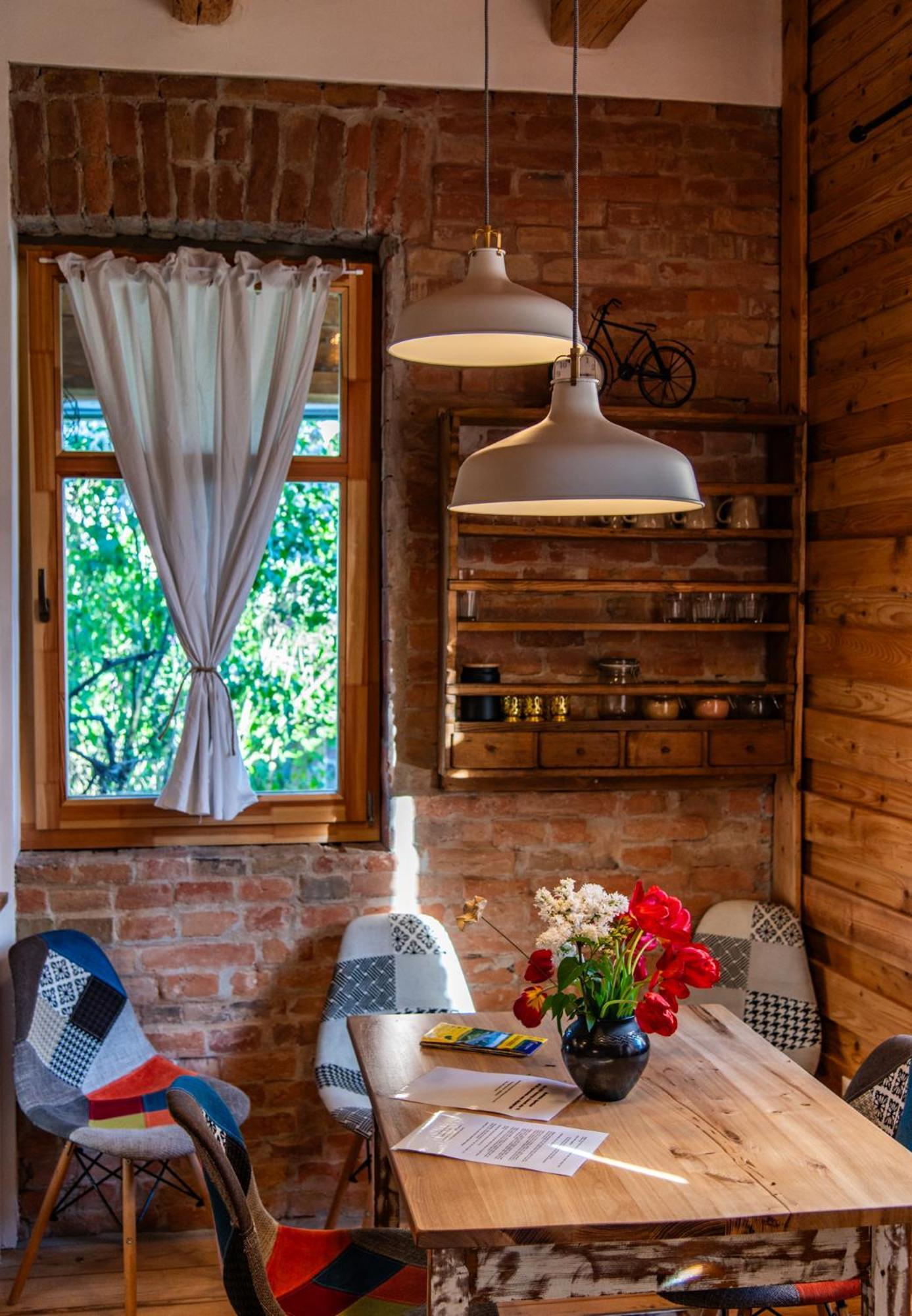 Minifaktura Loft Apartman & Reggelizo Es Etelbar Szokolya Esterno foto