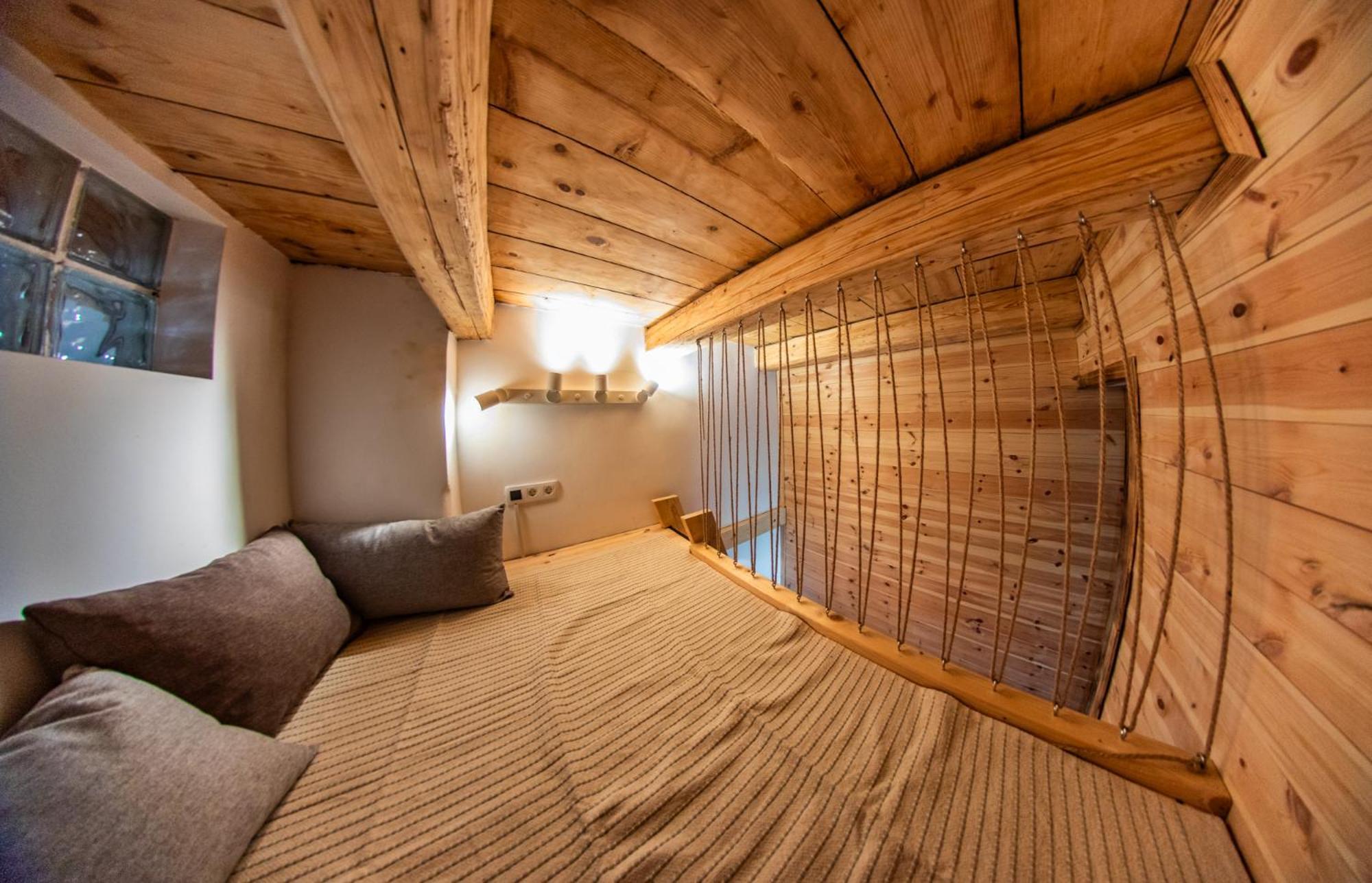 Minifaktura Loft Apartman & Reggelizo Es Etelbar Szokolya Esterno foto