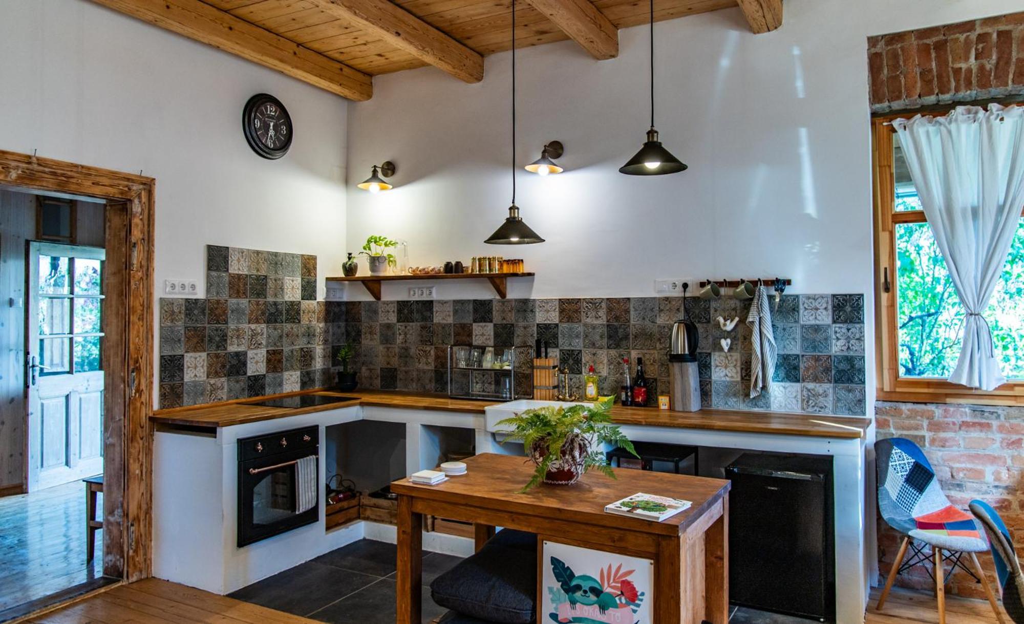 Minifaktura Loft Apartman & Reggelizo Es Etelbar Szokolya Esterno foto